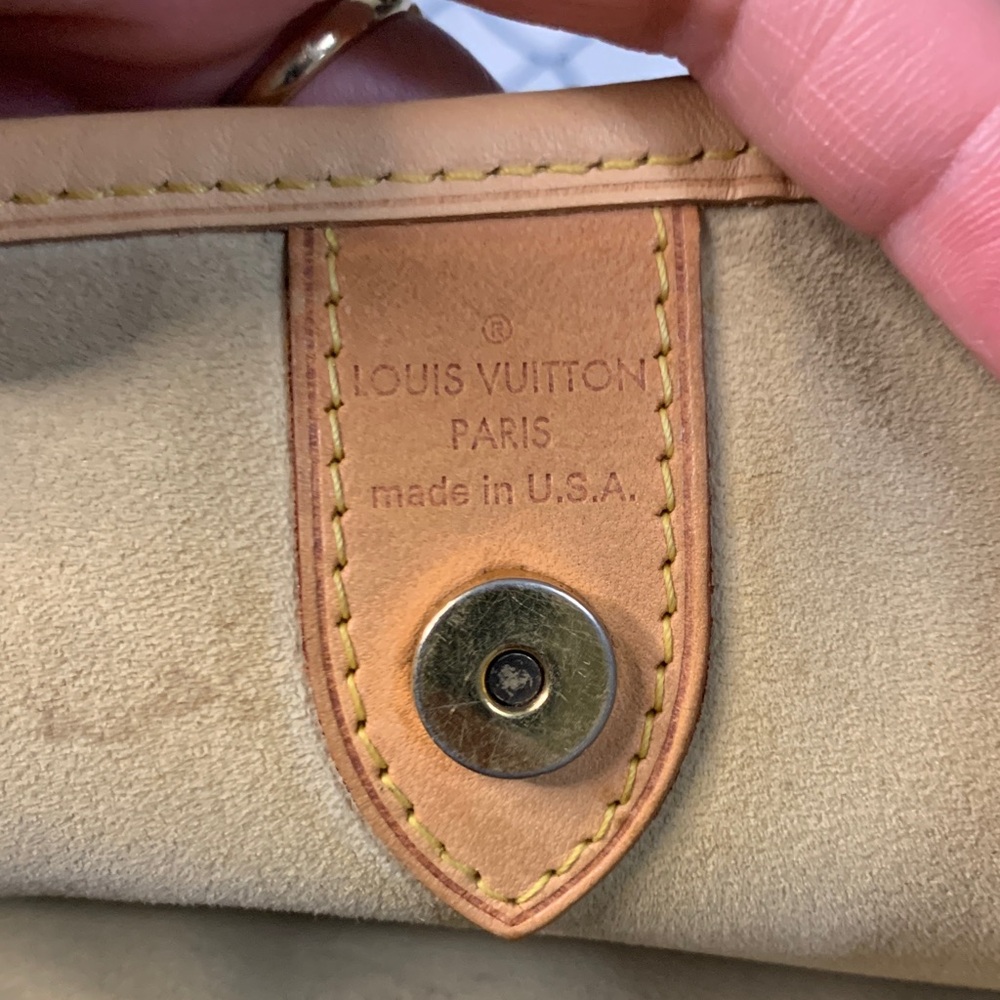 Louis Vuitton Brown Monogram Shoulder Bag with Gold Accents - Picture 11 of 16